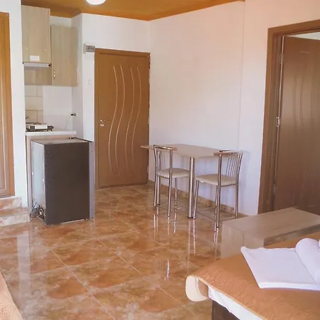 Apartment Edelweiss Studios *