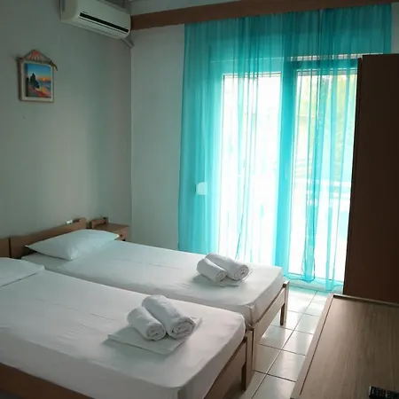 Edelweiss Studios Apartment