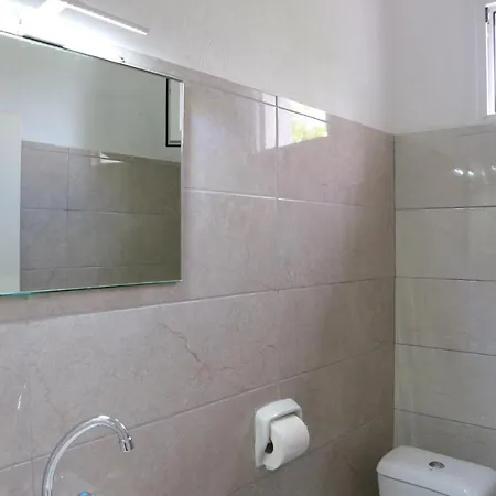 Edelweiss Λιμένας