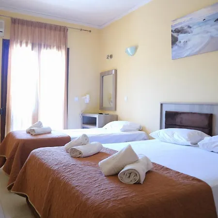 Edelweiss Apartment *